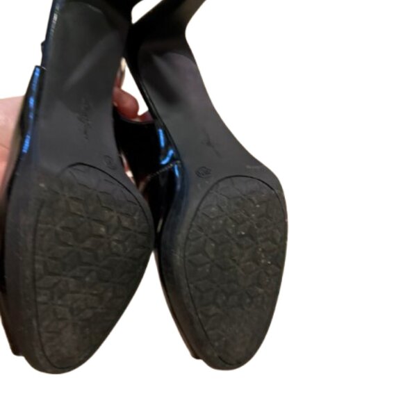 Jaclyn Smith Black Patent Peep Toe Sling Back Heels - 8.5 - Picture 3 of 5